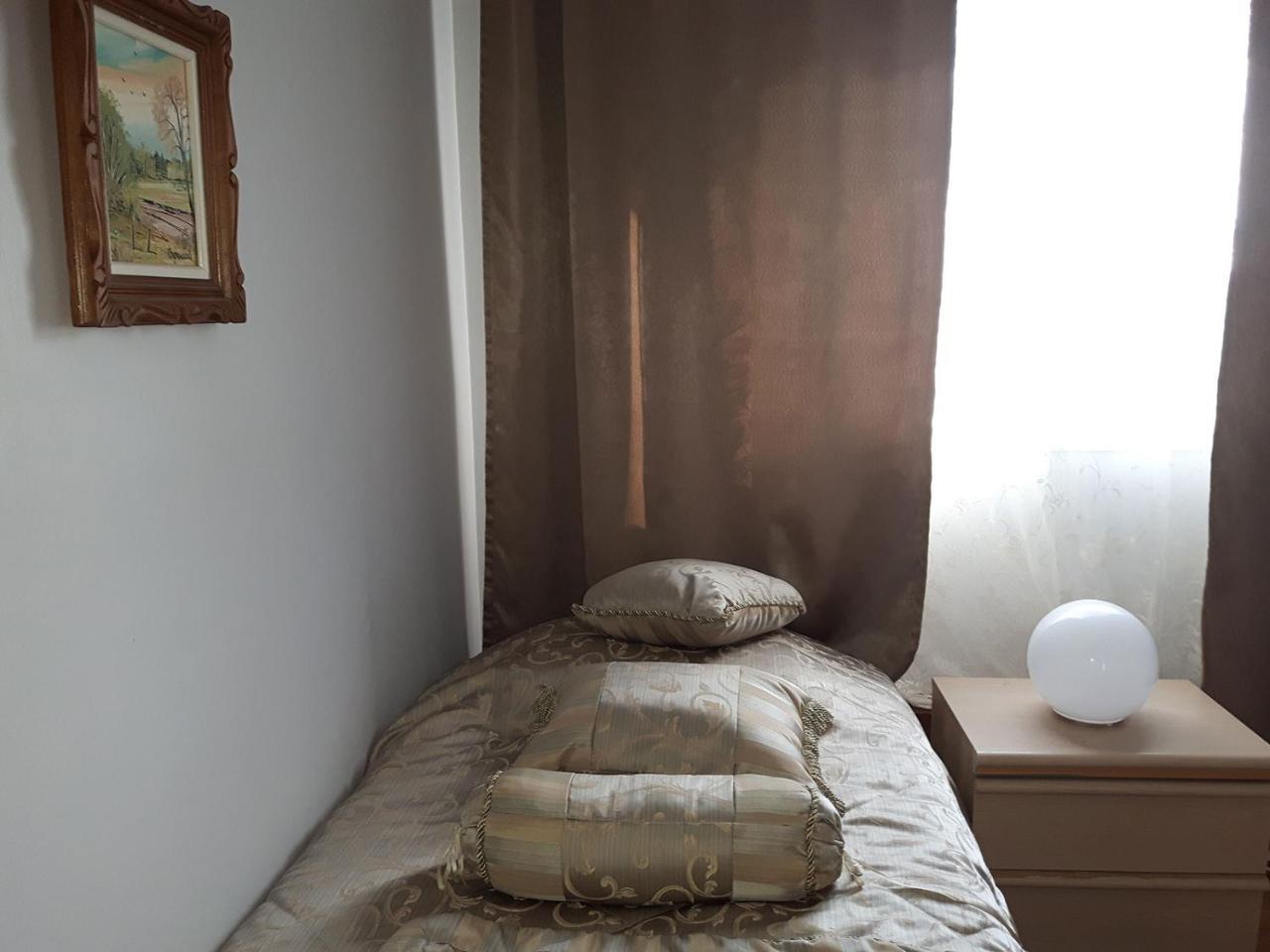 לונגאיל Three Bedroom Holiday Apartment מראה חיצוני תמונה
